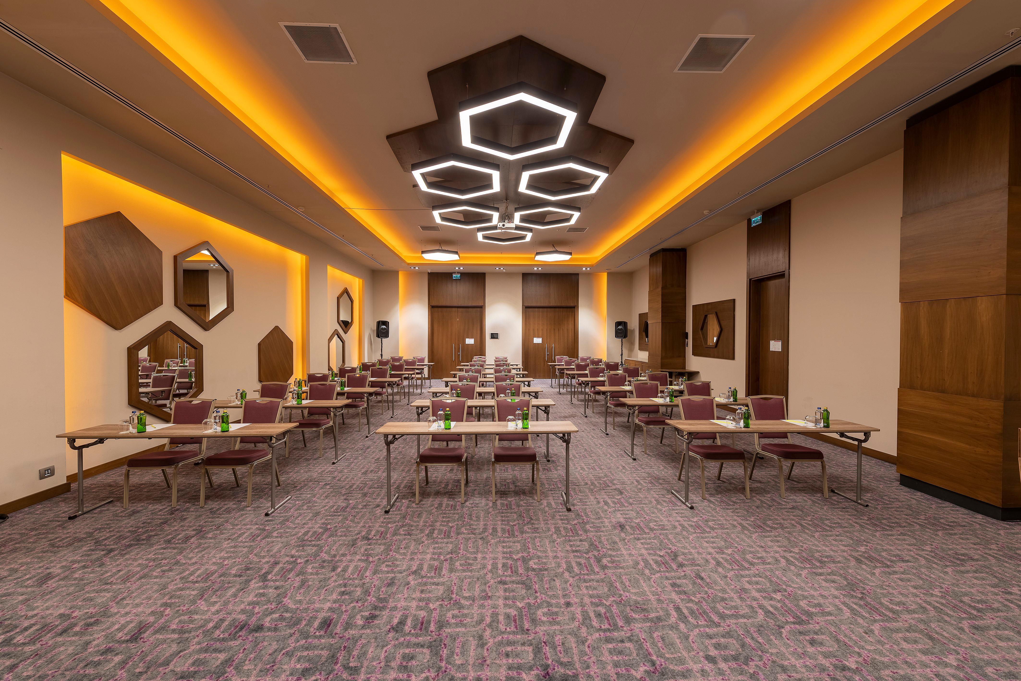 Holiday Inn Kayseri - Duvenonu, An Ihg Hotel Exteriér fotografie
